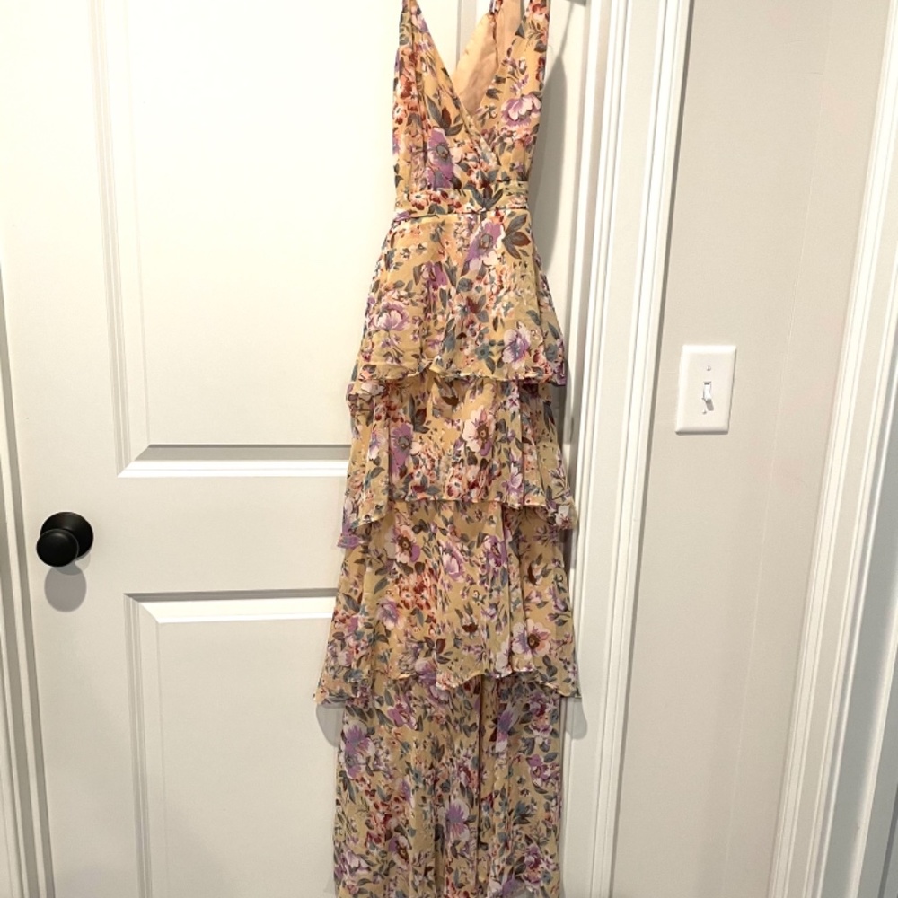 Astr Floral Tiered Maxi Dress - Picture 9 of 11